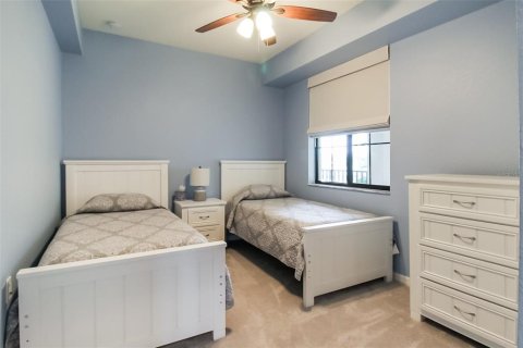 Condo in Bradenton, Florida, 2 bedrooms  № 957990 - photo 18
