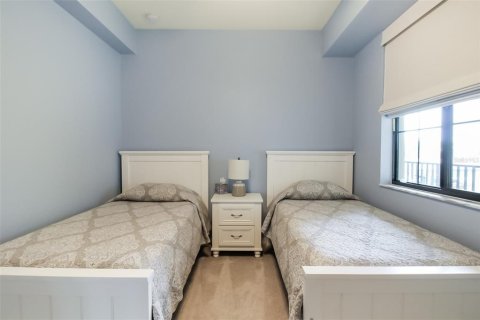 Condo in Bradenton, Florida, 2 bedrooms  № 957990 - photo 19