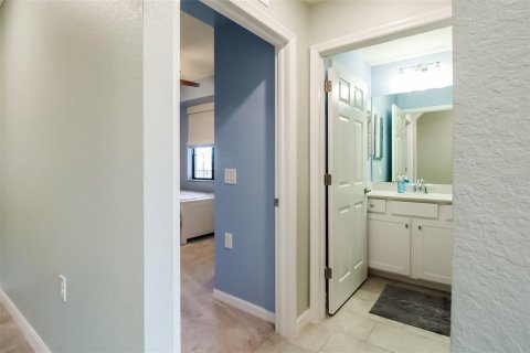 Condo in Bradenton, Florida, 2 bedrooms  № 957990 - photo 17