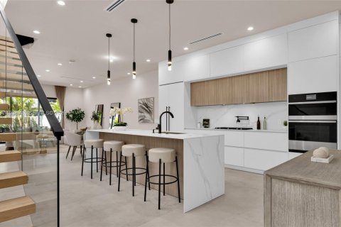 Adosado en alquiler en Fort Lauderdale, Florida, 3 dormitorios № 1993064 - foto 10