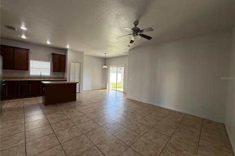 Villa ou maison à louer à Sanford, Floride: 3 chambres, 162.67 m2 № 2107504 - photo 6