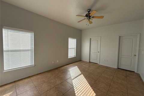 Villa ou maison à louer à Sanford, Floride: 3 chambres, 162.67 m2 № 2107504 - photo 10