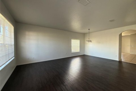 Villa ou maison à louer à Sanford, Floride: 3 chambres, 162.67 m2 № 2107504 - photo 3