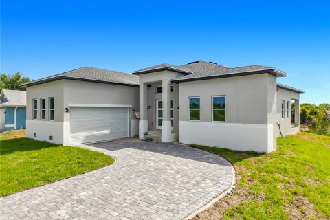 Casa en Port Charlotte, Florida 4 dormitorios, 217.95 m2 № 2139958