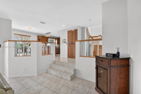 Villa ou maison à vendre à Lake Worth, Floride: 5 chambres, 283.44 m2 № 2070782 - photo 25