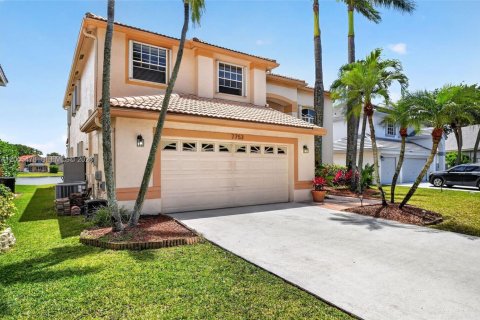 Villa ou maison à vendre à Lake Worth, Floride: 5 chambres, 283.44 m2 № 2070782 - photo 3