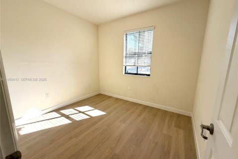 Casa en alquiler en Kendall, Florida, 5 dormitorios, 228.08 m2 № 2005973 - foto 23