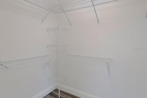 Купить виллу или дом в Делтона, Флорида 11 комнат, 159.61м2, № 1852861 - фото 26
