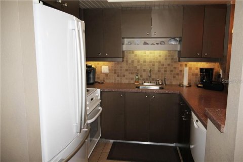 Copropriété à louer à Clearwater, Floride: 49.7 m2 № 215522 - photo 10