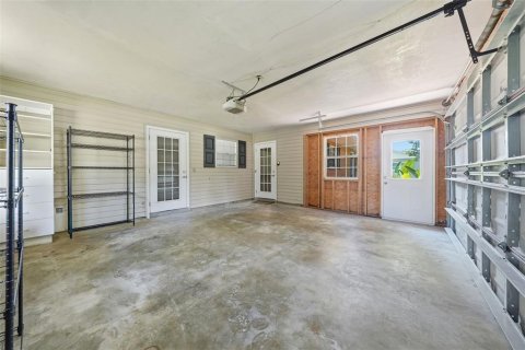 House in Mount Dora, Florida 3 bedrooms, 153.47 sq.m. № 2259540 - photo 5