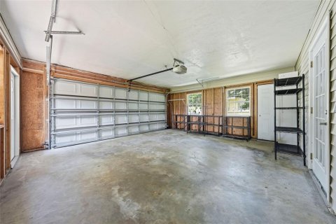 House in Mount Dora, Florida 3 bedrooms, 153.47 sq.m. № 2259540 - photo 7