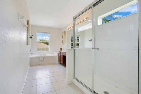 Villa ou maison à vendre à Kissimmee, Floride: 6 chambres, 261.24 m2 № 2430736 - photo 26