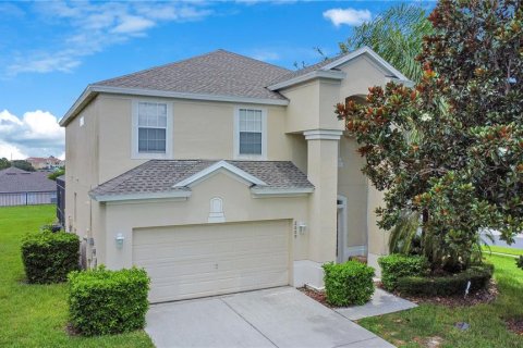 Villa ou maison à vendre à Kissimmee, Floride: 6 chambres, 261.24 m2 № 2430736 - photo 3