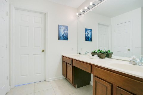 Villa ou maison à vendre à Kissimmee, Floride: 6 chambres, 261.24 m2 № 2430736 - photo 21
