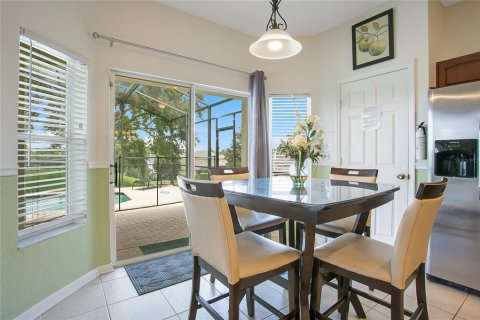 Villa ou maison à vendre à Kissimmee, Floride: 6 chambres, 261.24 m2 № 2430736 - photo 7