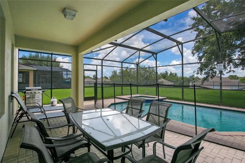 Villa ou maison à vendre à Kissimmee, Floride: 6 chambres, 261.24 m2 № 2430736 - photo 29