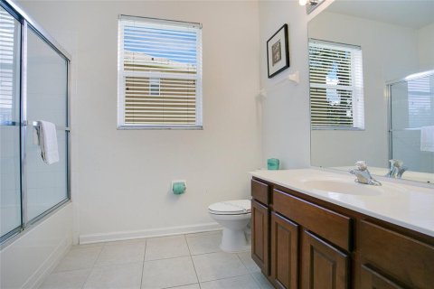 Villa ou maison à vendre à Kissimmee, Floride: 6 chambres, 261.24 m2 № 2430736 - photo 15