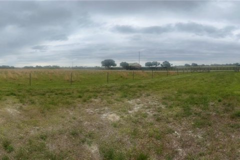 Immobilier commercial à vendre à Okeechobee, Floride № 1987836 - photo 7