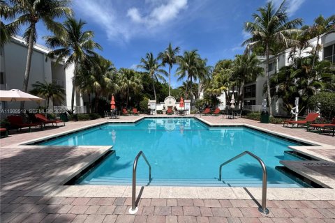 Copropriété à louer à Tamarac, Floride: 2 chambres, 95.69 m2 № 2051575 - photo 17