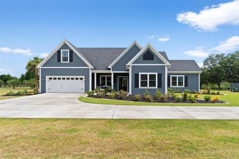 Villa ou maison à vendre à Lady Lake, Floride: 3 chambres, 209.4 m2 № 2131383 - photo 2
