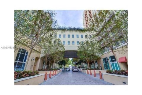 Copropriété à louer à Miami, Floride: 1 chambre, 76.92 m2 № 2157053 - photo 16