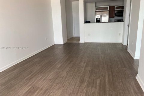 Copropriété à louer à Miami, Floride: 1 chambre, 76.92 m2 № 2157053 - photo 5