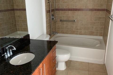 Copropriété à louer à Miami, Floride: 1 chambre, 76.92 m2 № 2157053 - photo 14