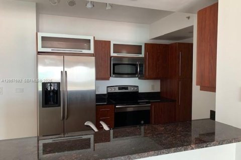 Copropriété à louer à Miami, Floride: 1 chambre, 76.92 m2 № 2157053 - photo 7