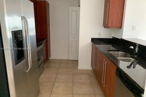 Copropriété à louer à Miami, Floride: 1 chambre, 76.92 m2 № 2157053 - photo 8