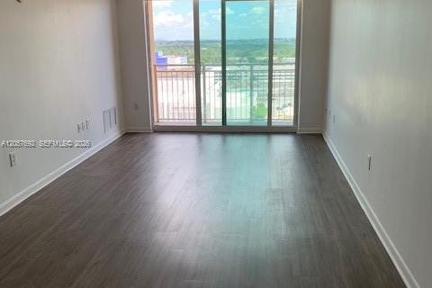 Copropriété à louer à Miami, Floride: 1 chambre, 76.92 m2 № 2157053 - photo 11