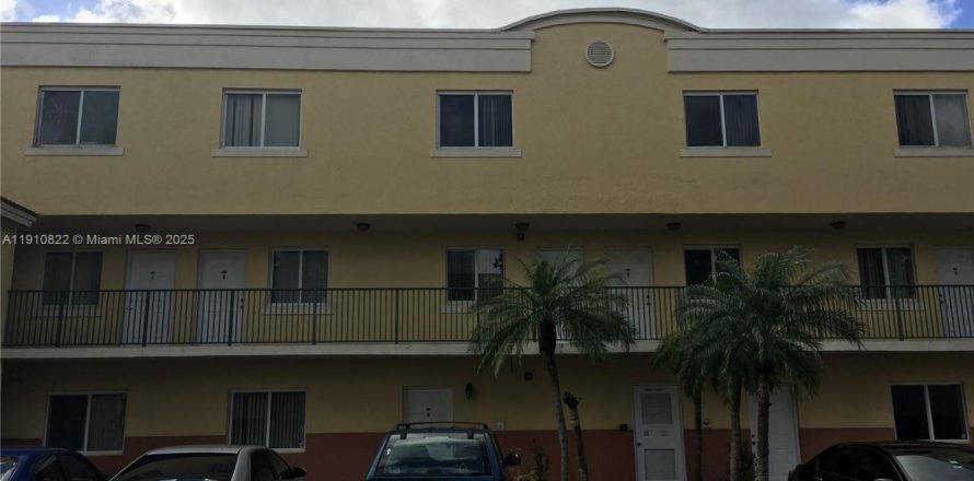 Condo à Miami, Floride, 2 chambres  № 1965944