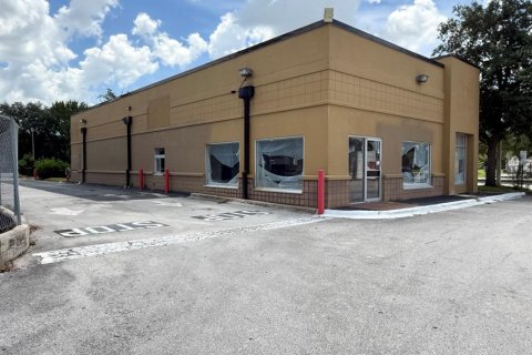 Immobilier commercial à louer à Orlando, Floride: 292.64 m2 № 2351685 - photo 15