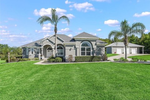 Casa en venta en Weirsdale, Florida, 3 dormitorios, 236.99 m2 № 1602390 - foto 1