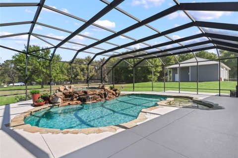 House in Weirsdale, Florida 3 bedrooms, 236.99 sq.m. № 1602390 - photo 18