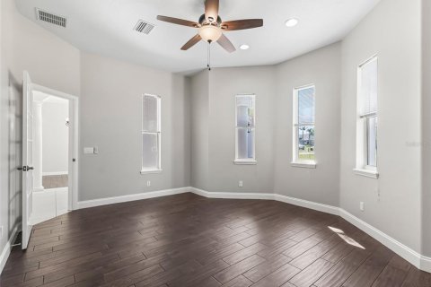 House in Weirsdale, Florida 3 bedrooms, 236.99 sq.m. № 1602390 - photo 24