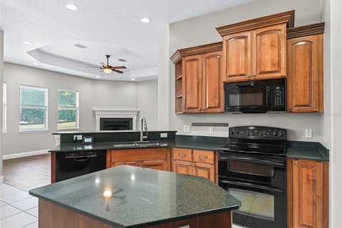 House in Weirsdale, Florida 3 bedrooms, 236.99 sq.m. № 1602390 - photo 25