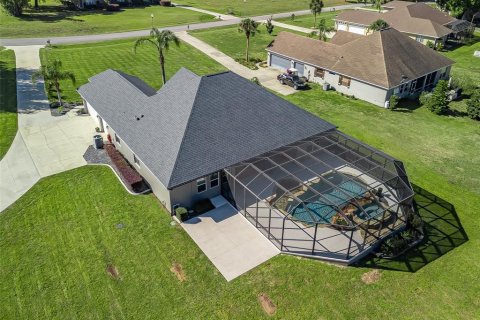House in Weirsdale, Florida 3 bedrooms, 236.99 sq.m. № 1602390 - photo 6