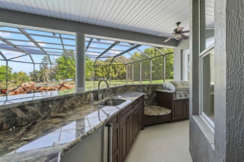House in Weirsdale, Florida 3 bedrooms, 236.99 sq.m. № 1602390 - photo 15
