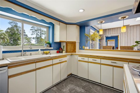 House in Keystone Heights, Florida 5 bedrooms, 306.02 sq.m. № 2209005 - photo 20