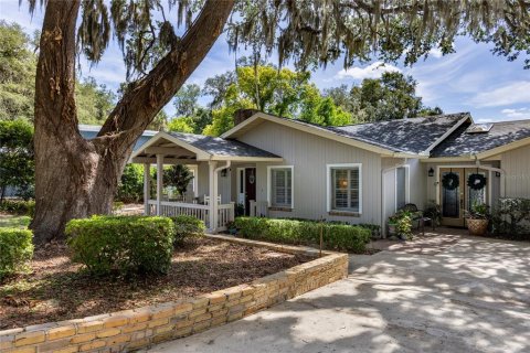House in Keystone Heights, Florida 5 bedrooms, 306.02 sq.m. № 2209005 - photo 6