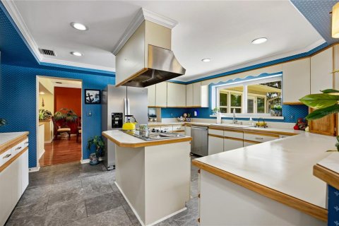 House in Keystone Heights, Florida 5 bedrooms, 306.02 sq.m. № 2209005 - photo 24