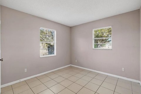 Appartement à louer à Sebring, Floride: 2 chambres, 352.29 m2 № 2376738 - photo 9