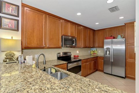 Touwnhouse à vendre à Sarasota, Floride: 3 chambres, 171.5 m2 № 2093149 - photo 17