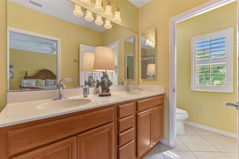 Touwnhouse à vendre à Sarasota, Floride: 3 chambres, 171.5 m2 № 2093149 - photo 29