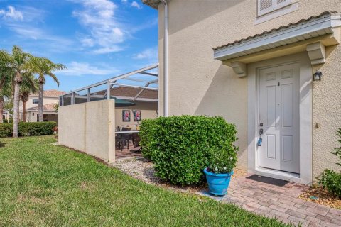 Touwnhouse à vendre à Sarasota, Floride: 3 chambres, 171.5 m2 № 2093149 - photo 4