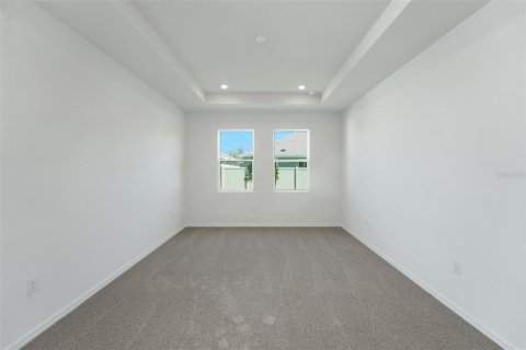 Casa en venta en Land O' Lakes, Florida, 5 dormitorios, 329.8 m2 № 2152385 - foto 29