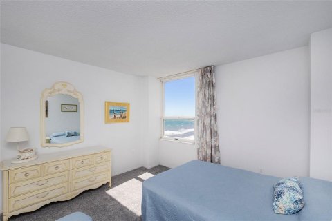 Condo in Daytona Beach, Florida, 2 bedrooms  № 1831376 - photo 16