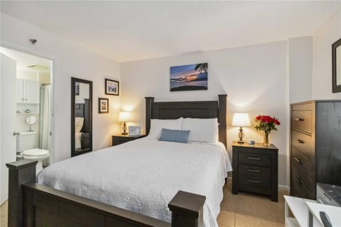 Condo in Port Charlotte, Florida, 2 bedrooms  № 1733998 - photo 22
