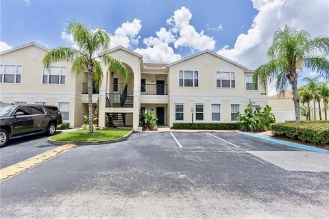 Apartamento en alquiler en Kissimmee, Florida, 3 dormitorios, 113.53 m2 № 1650344 - foto 1