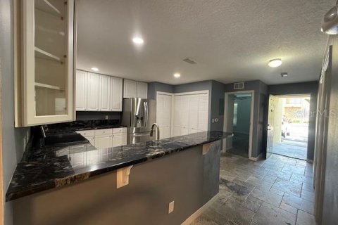 Apartamento en alquiler en Kissimmee, Florida, 3 dormitorios, 113.53 m2 № 1650344 - foto 9